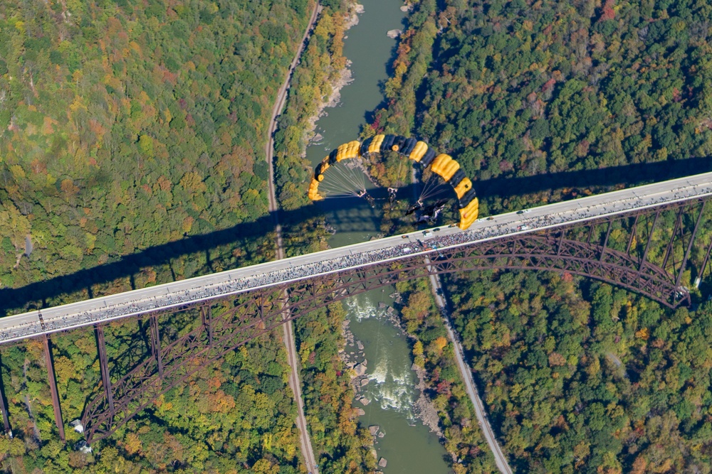 U.S. Army Golden Knights parachute into Bridge Day