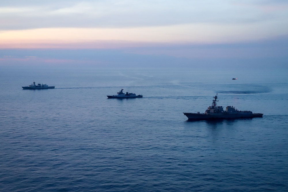 Canada, Philippines and U.S conduct a maneuvering exercise during Sama Sama 2024