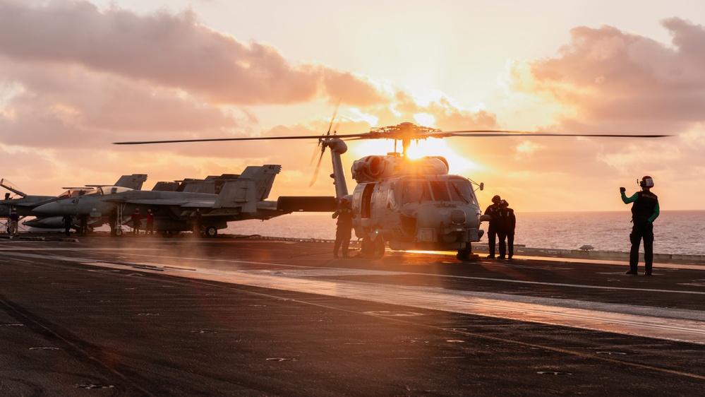 USS George Washington Conducts Flight Operations