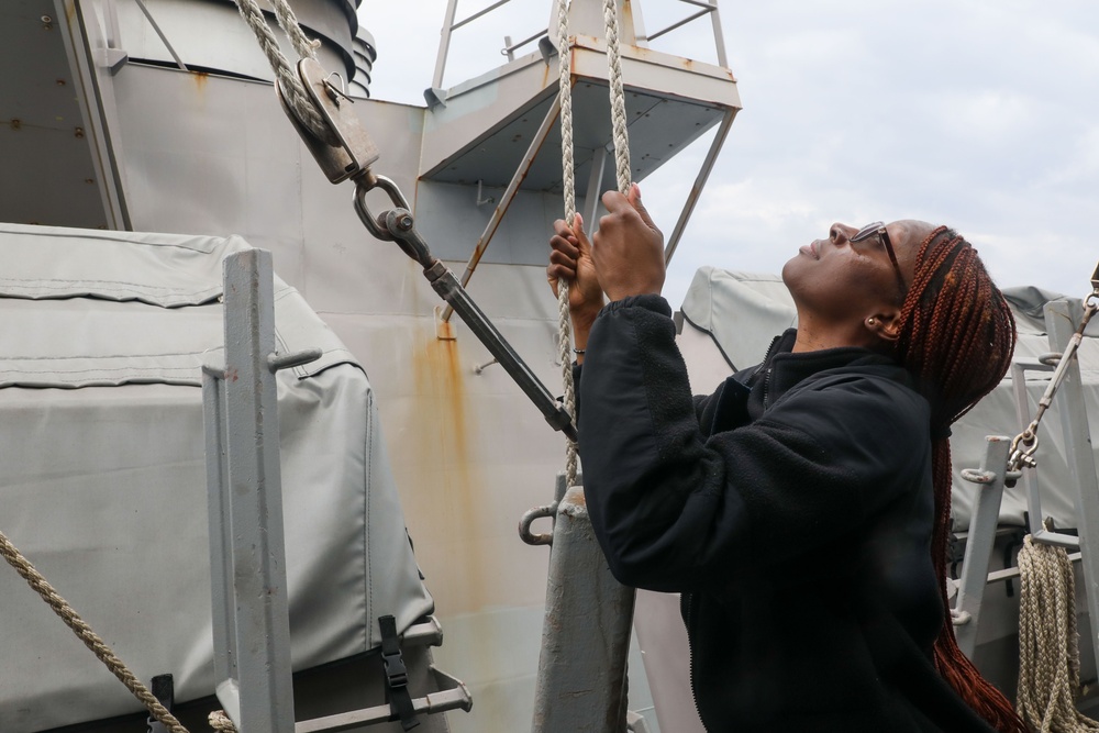 Sailors aboard the USS Howard conduct a replenishment-at-sea with the USNS Rappahannock in the South China Sea