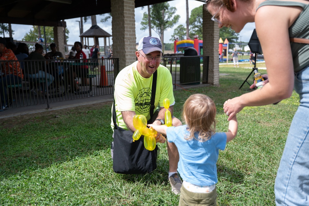 916 ARW Family Day