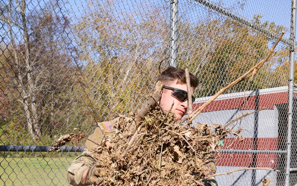 1-502nd Infantry Battalion assist Charles D. Owen Middle School