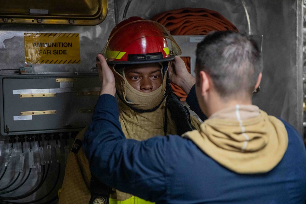 USS Gabrielle Giffords (LCS10) conduct training while in port Singapore