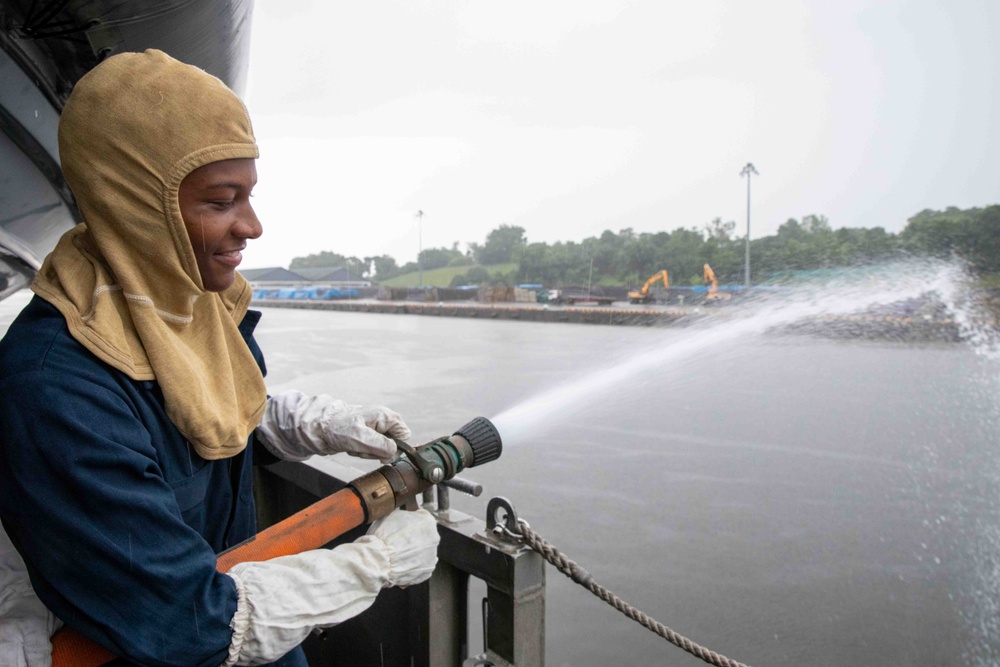 USS Gabrielle Giffords (LCS10) conduct training while in port Singapore