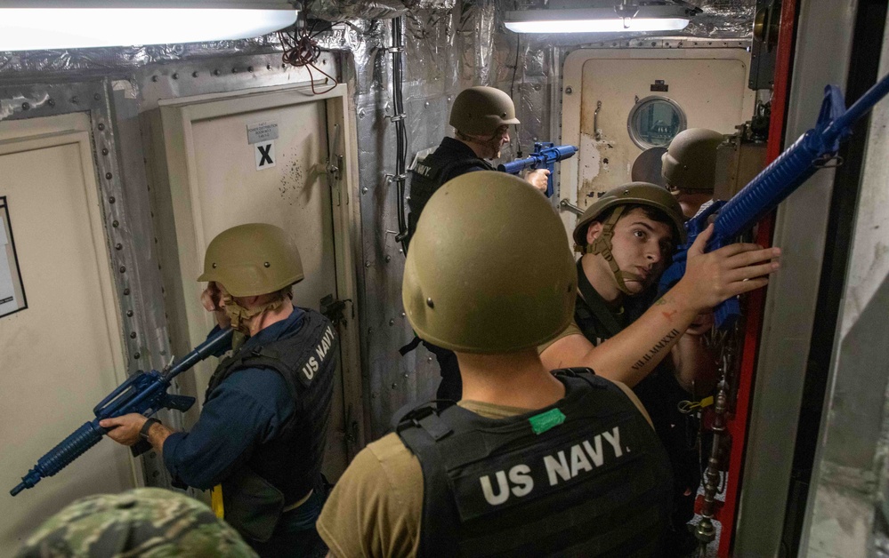 USS Gabrielle Giffords (LCS 10) conducts daily operations while in port Singapore