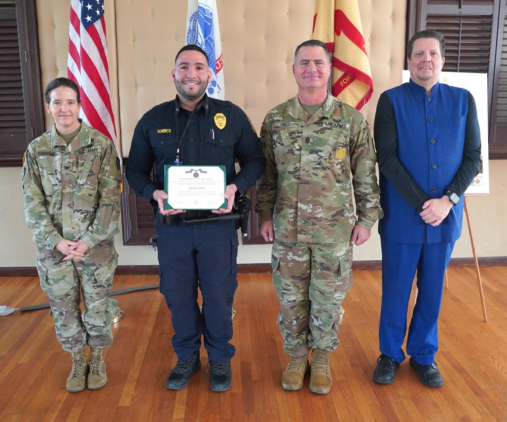 Garrison Recognizes Workforce during All Hands Award Ceremony