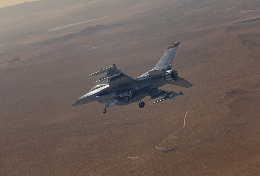 Edwards Pilots Practice Basic Fighter Maneuvers