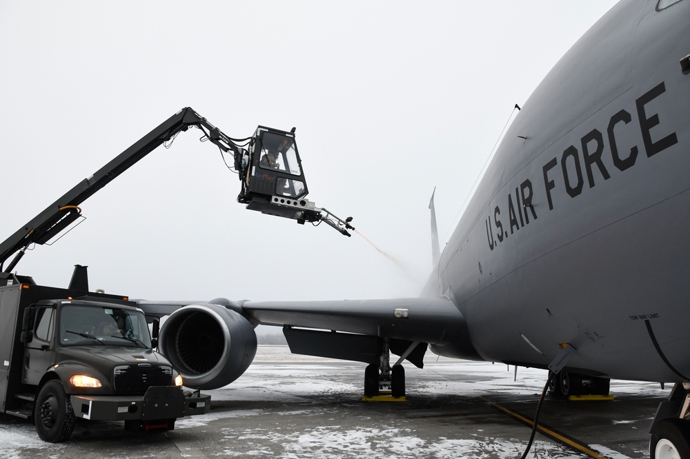 168th Maintenance Group Conducts Communications Out Exercise, A Testament to Resilience and Teamwork