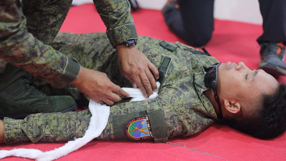 Philippines, U.S. Tactical Combat Casualty Care training