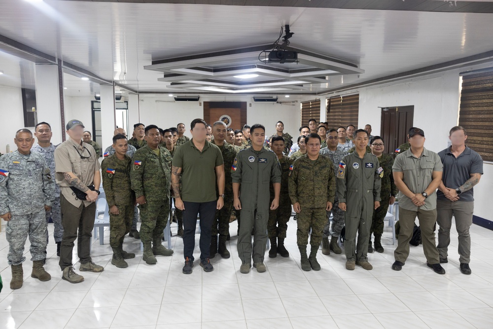 Philippines, U.S. Tactical Combat Casualty Care training