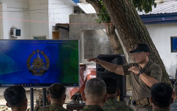 Philippines, U.S. marksmanship and close quarter combat training