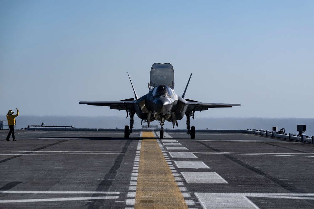 First F-35 lands aboard JS Kaga