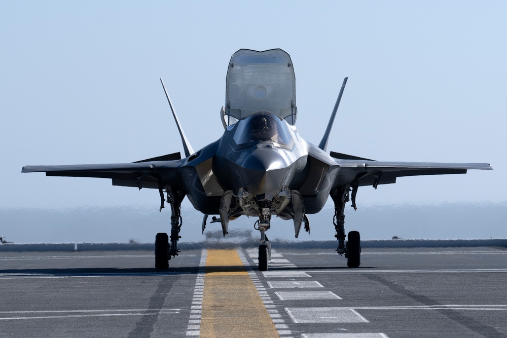 First F-35 lands aboard JS Kaga