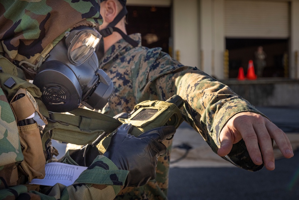 MWSS-172 Marines conduct flight line after attack training