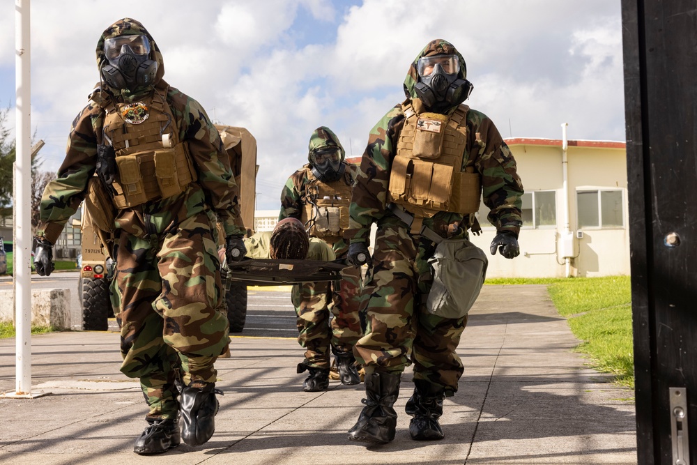 MWSS-172 Marines conduct flight line after attack training