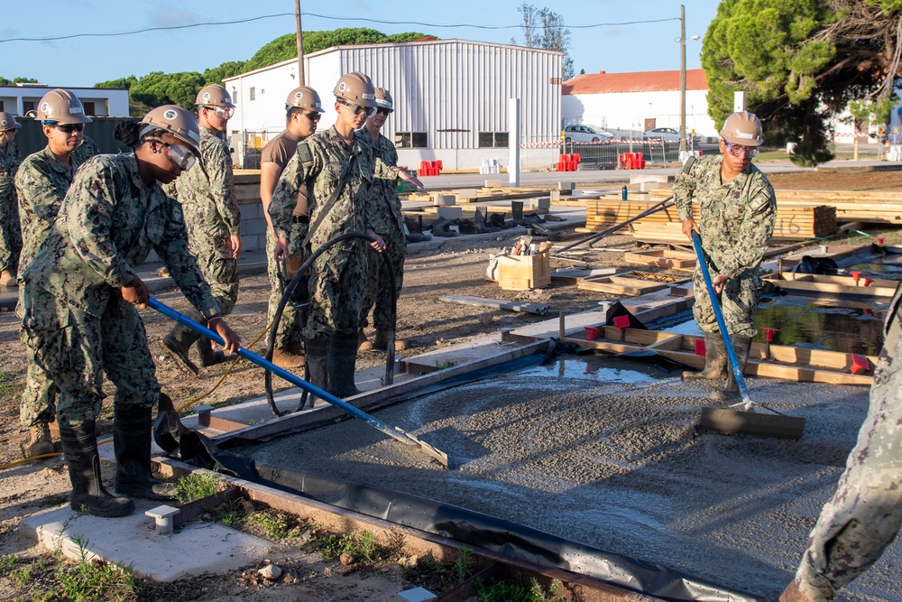 NMCB 1 STT Concrete Placement