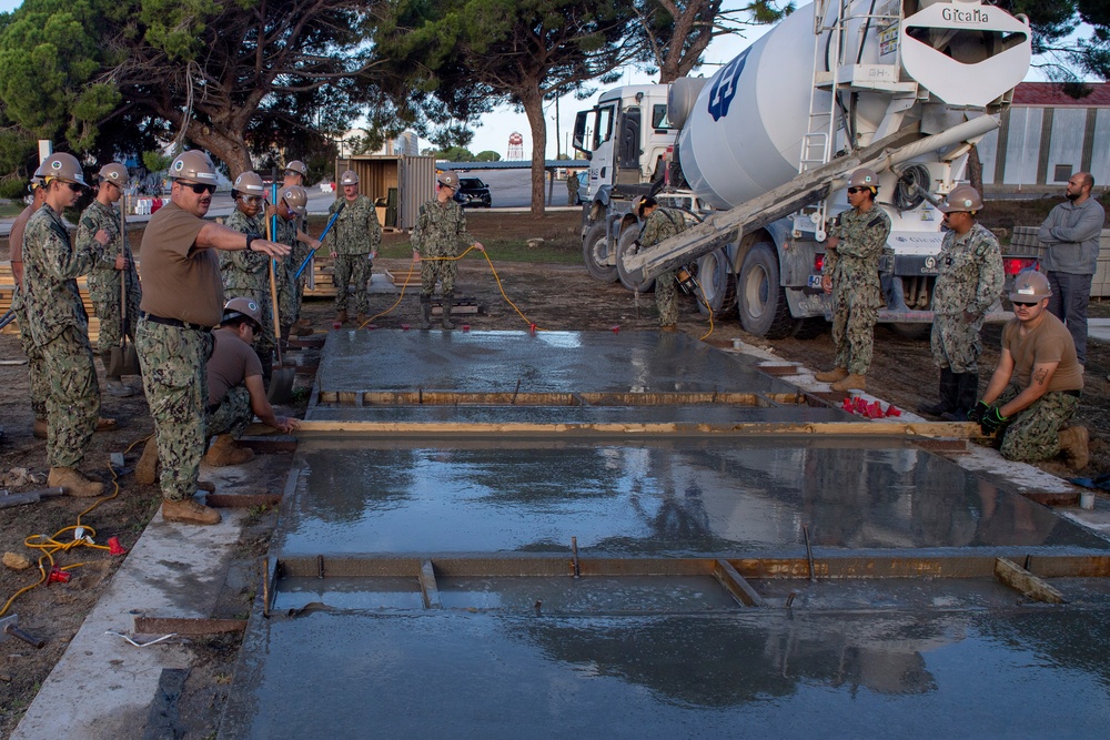 NMCB 1 STT Concrete Placement