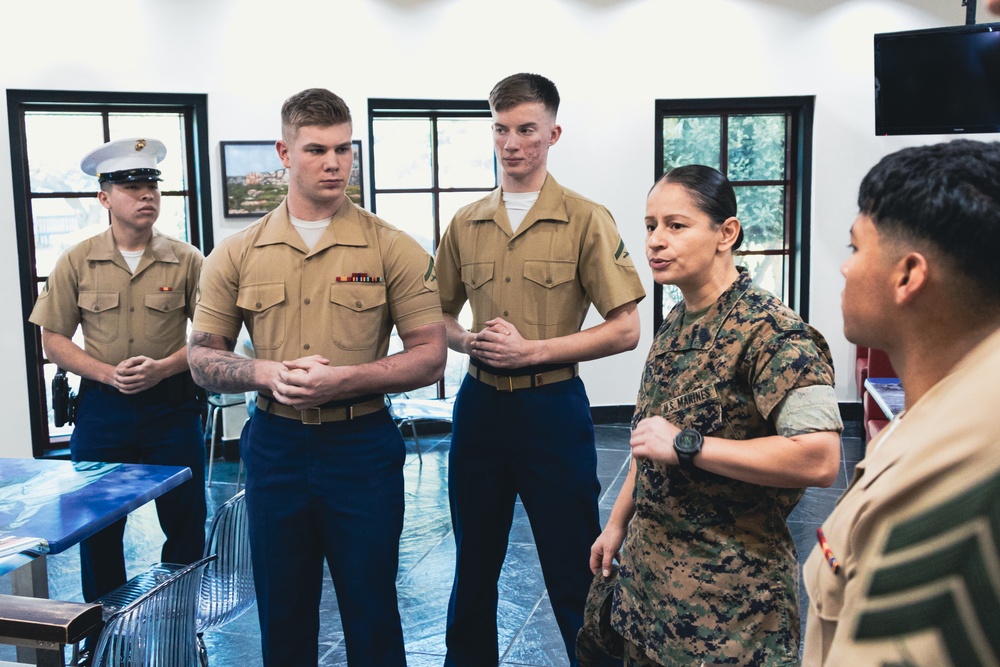 Task Force 61/2 command visits U.S. Embassy in Nicosia