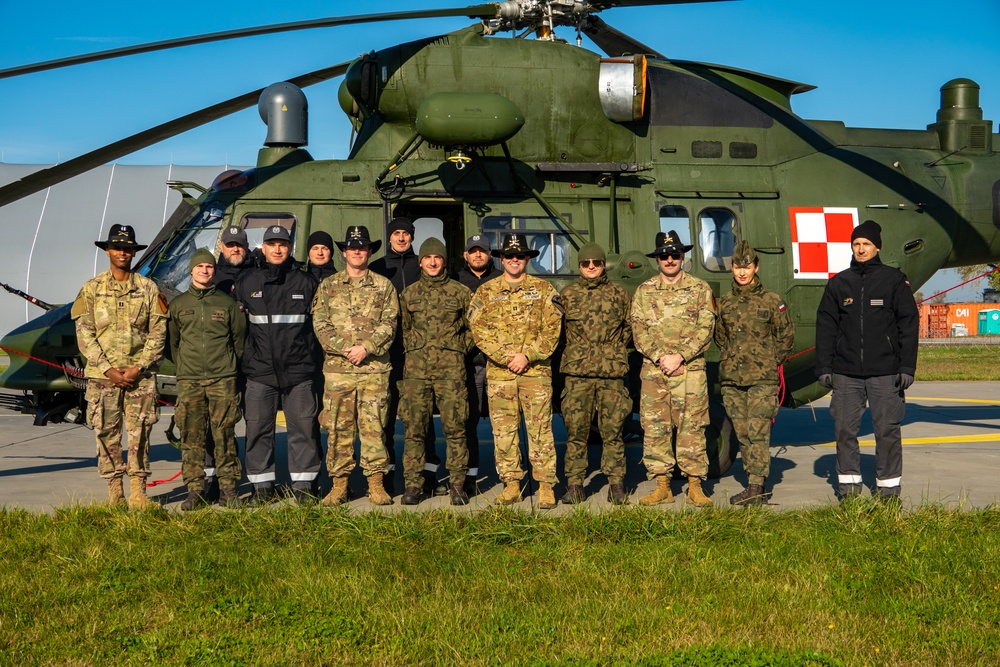 U.S. Army aviators join Polish Soldiers in Allied Aviation 24