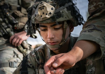 Sky Soldiers Conduct Patrol Lanes During E3B