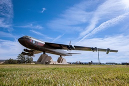 Air Force Gunners Association honors Vietnam War Hero