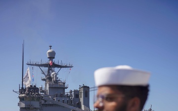 USS Harpers Ferry Returns to San Diego