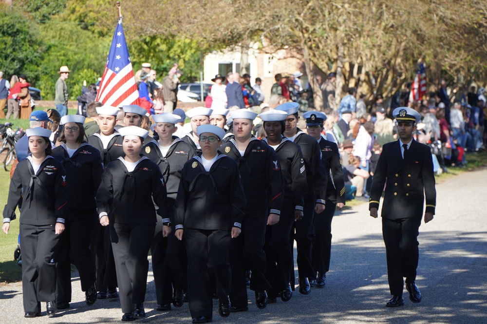 NWS Yorktown Sailors march in annual Yorktown Day parade