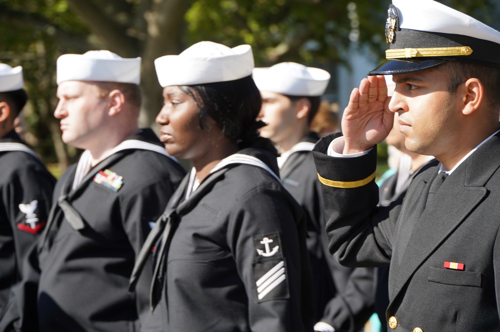 NWS Yorktown Sailors march in annual Yorktown Day parade