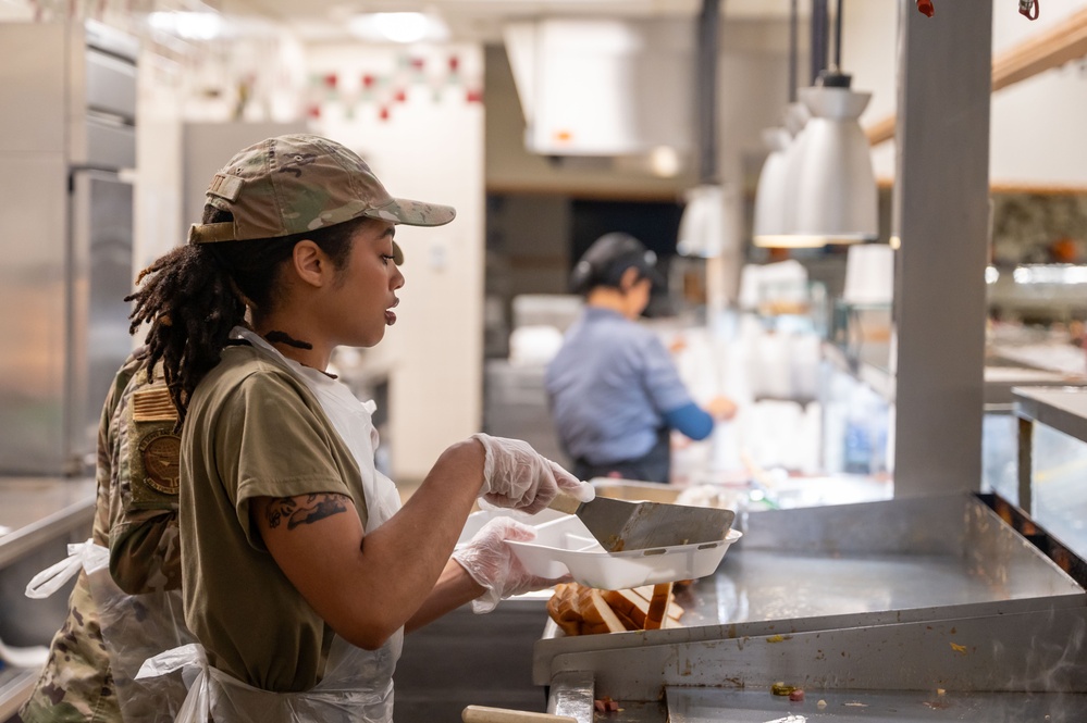 403rd FSS back in the kitchen