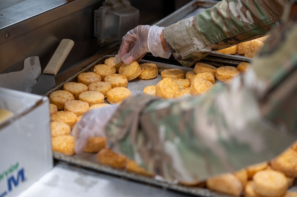 403rd FSS back in the kitchen