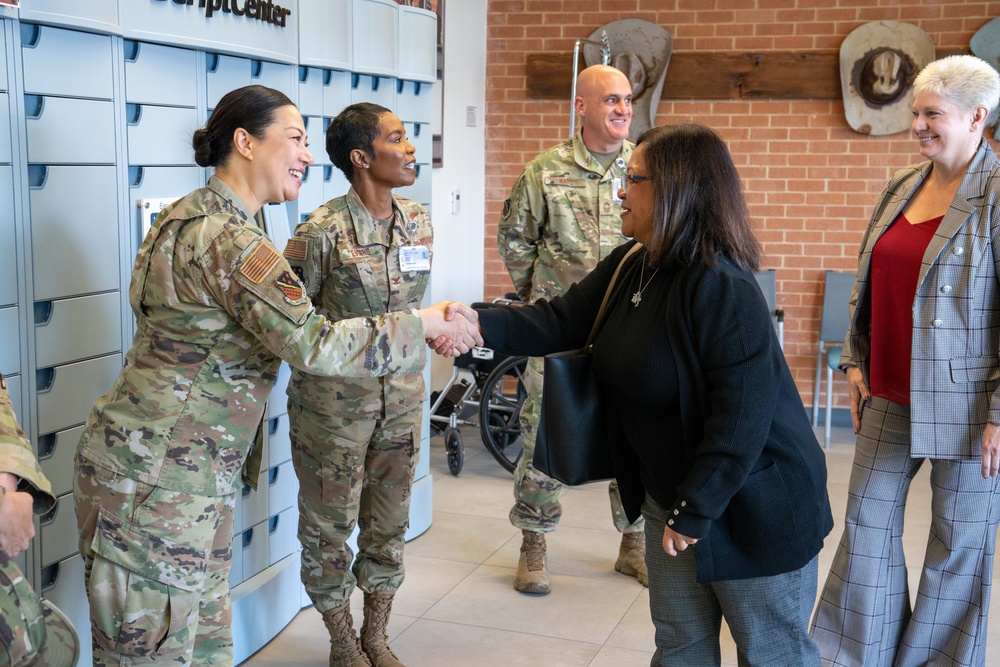 AETC Commander Visits Sheppard AFB