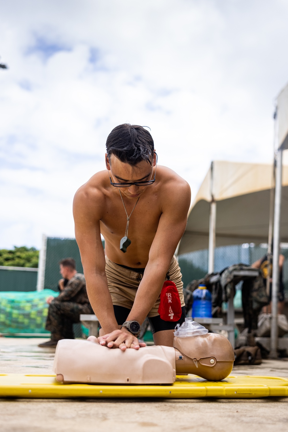 Hawaii Marines test out for MCIWS course