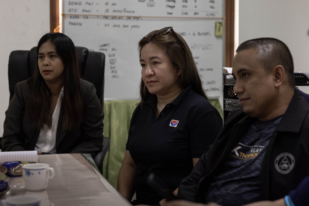 KAMANDAG 8: Civil Affairs Marines, USAID, and Philippines’ Local Government Officials Meeting