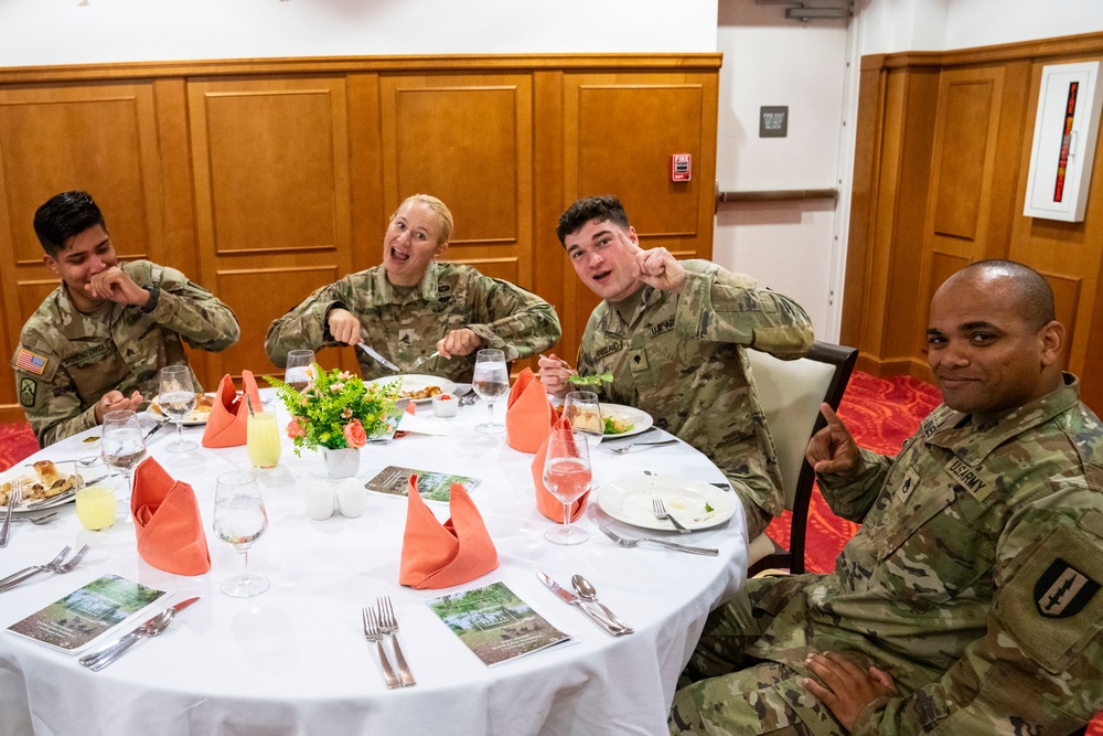 41st Signal Battalion prayers luncheon