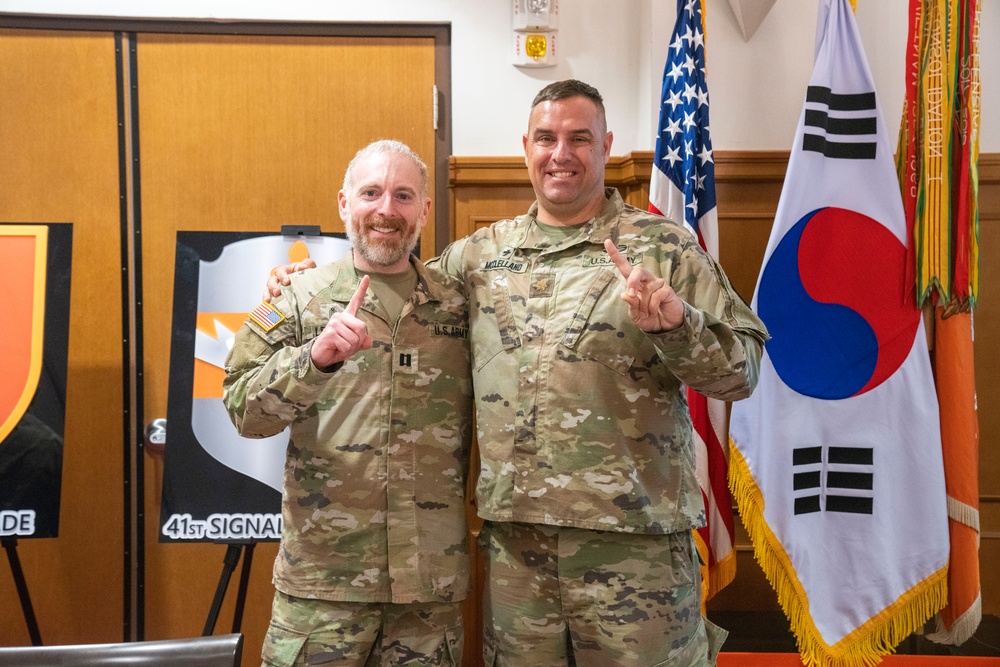 41st Signal Battalion prayers luncheon