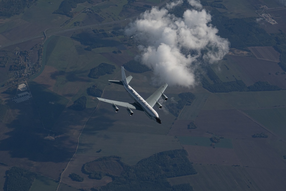 100th ARW supports RAF RC-135 1st full transit of NATO air space