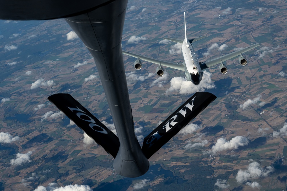 100th ARW supports RAF RC-135 1st full transit of NATO air space