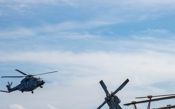 Service members from the Italian military visit USS Abraham Lincoln