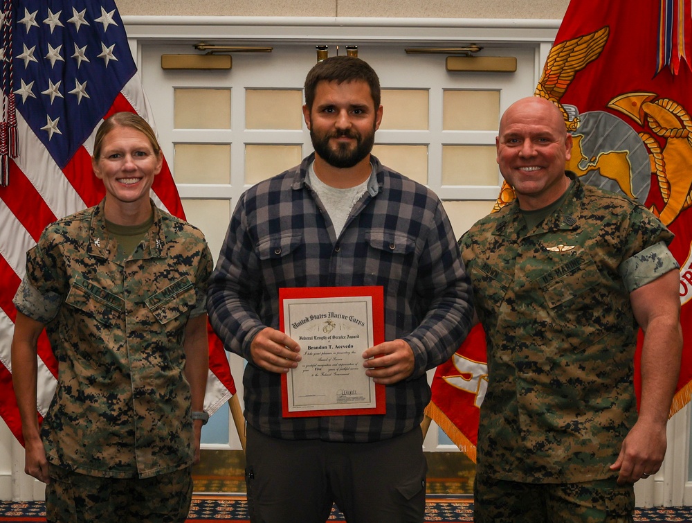 Civilians receive awards for 3rd quarter, 2024