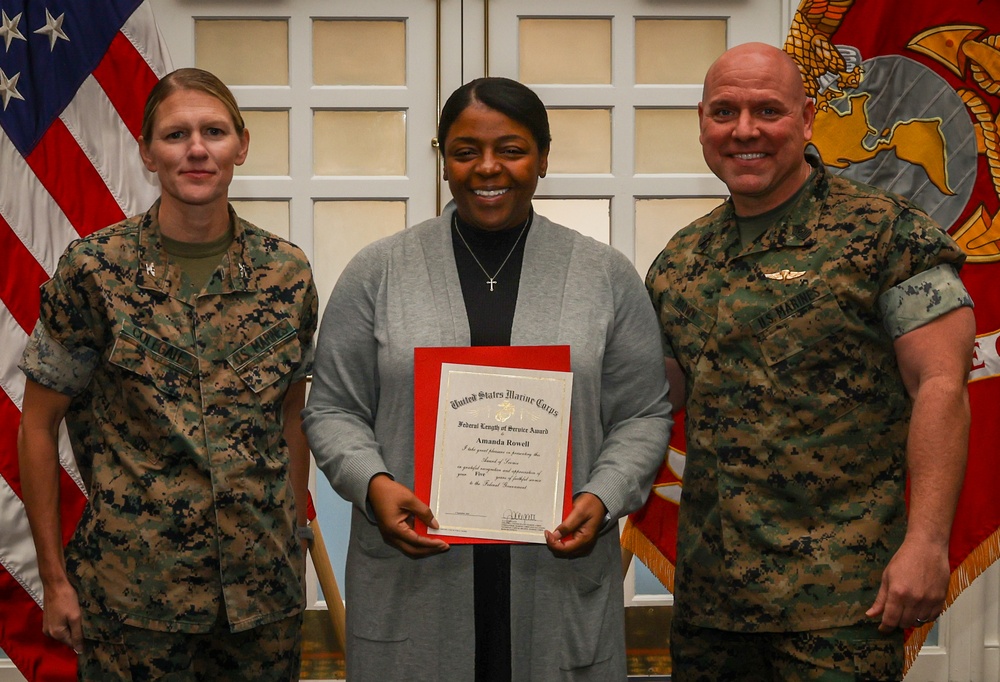 Civilians receive awards for 3rd quarter, 2024