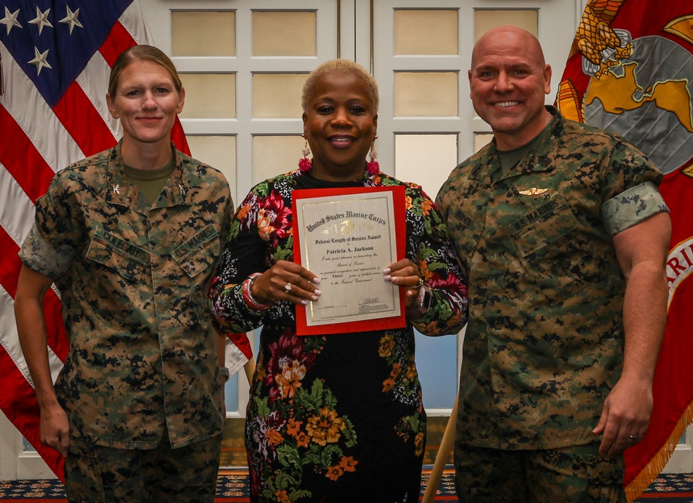 Civilians receive awards for 3rd quarter, 2024