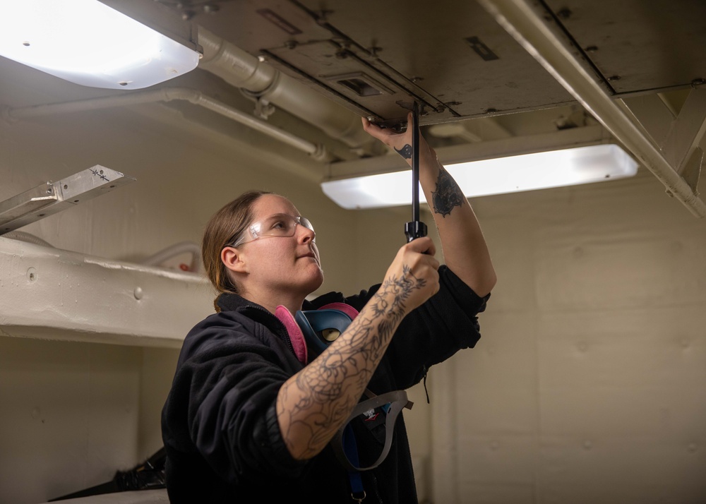 Daily Operations Aboard USS George H.W. Bush (CVN 77)