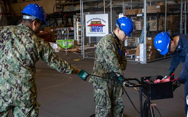 Daily Operations Aboard USS George H.W. Bush (CVN 77)
