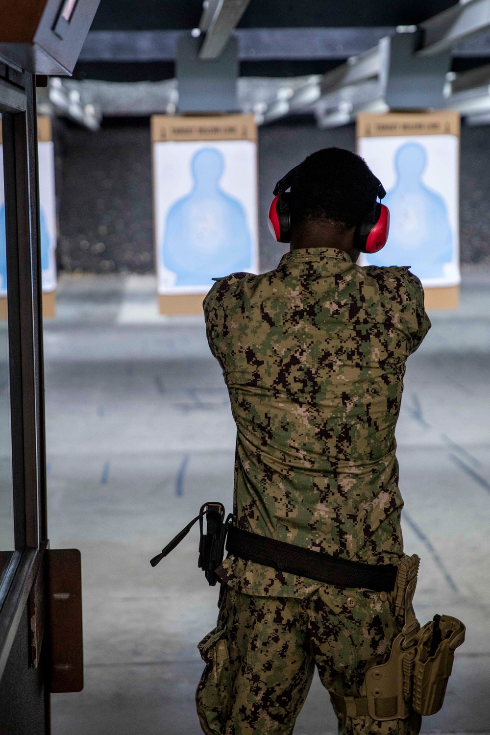 USS George H.W. Bush (CVN 77) Sailors Participate in Marksmanship Test