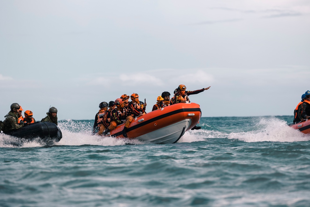 KAMANDAG 8: MRF-SEA, Philippine Marines, JGSDF conduct HADR Demonstration