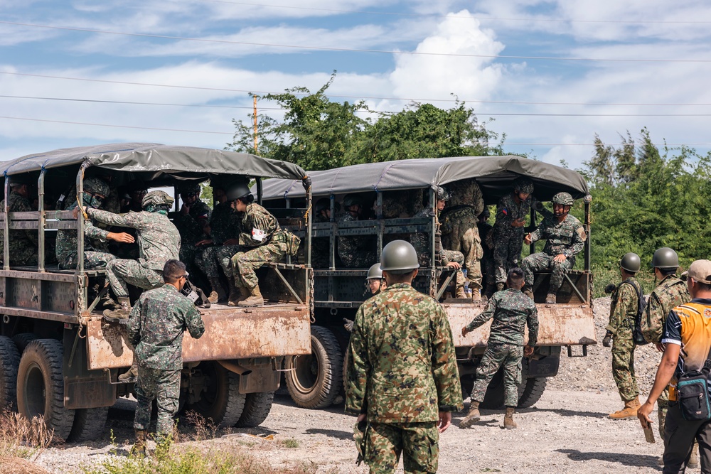 KAMANDAG 8: MRF-SEA, Philippine Marines, JGSDF conduct HADR Demonstration