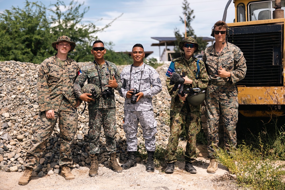 KAMANDAG 8: MRF-SEA, Philippine Marines, JGSDF conduct HADR Demonstration