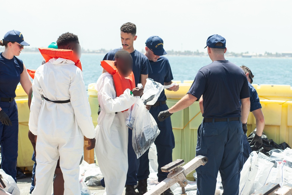 DVIDS - Images - Coast Guard Cutter Bear Repatriates Migrants To Haiti ...