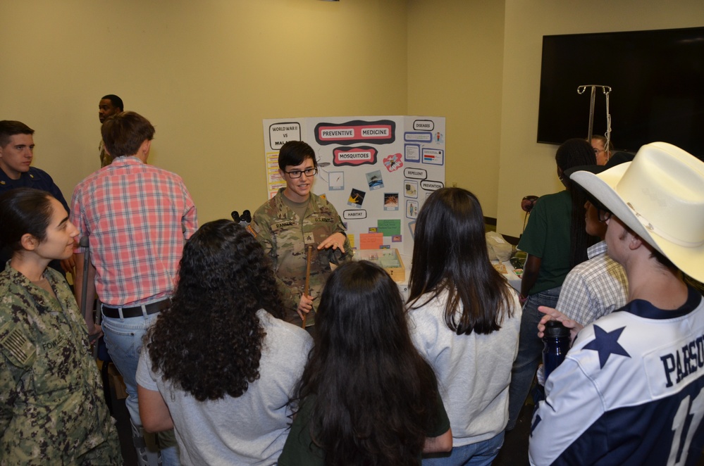 METC, Services Host Military Medicine Career Fair