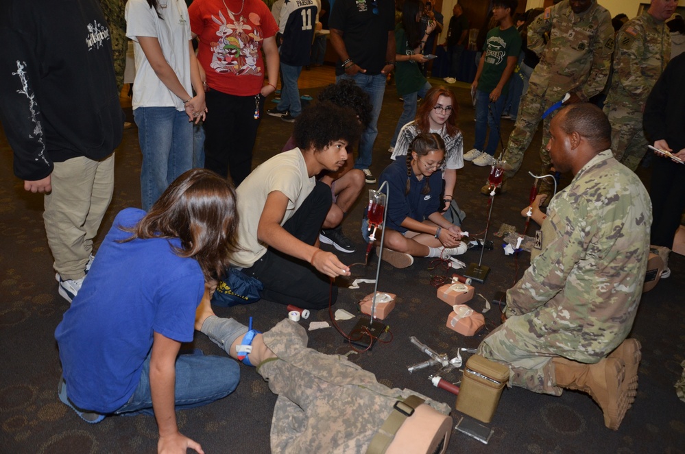 METC, Services Host Military Medicine Career Fair